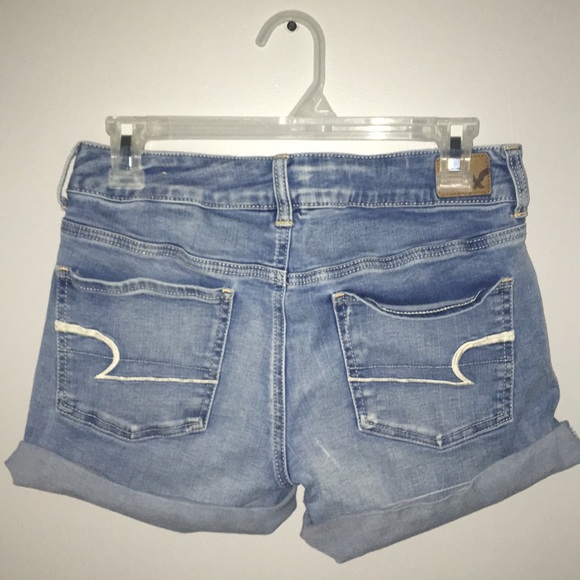 American Eagle “Super Super Stretch” Jean Shorts - Picture 2 of 3